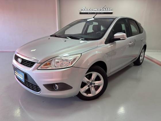 FORD FOCUS 1.6 GL 16V FLEX 4P MANUAL